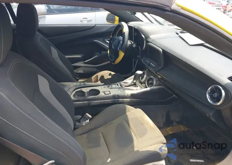 2018 Chevrolet Camaro 1Lt z USA, uszkodzony, nr VIN 1G1FB3DS9J0132900